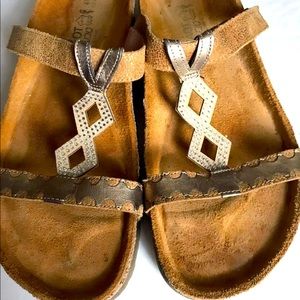 Naot Sandal Rhinestone Classic Aspen Sz 40 L 9
